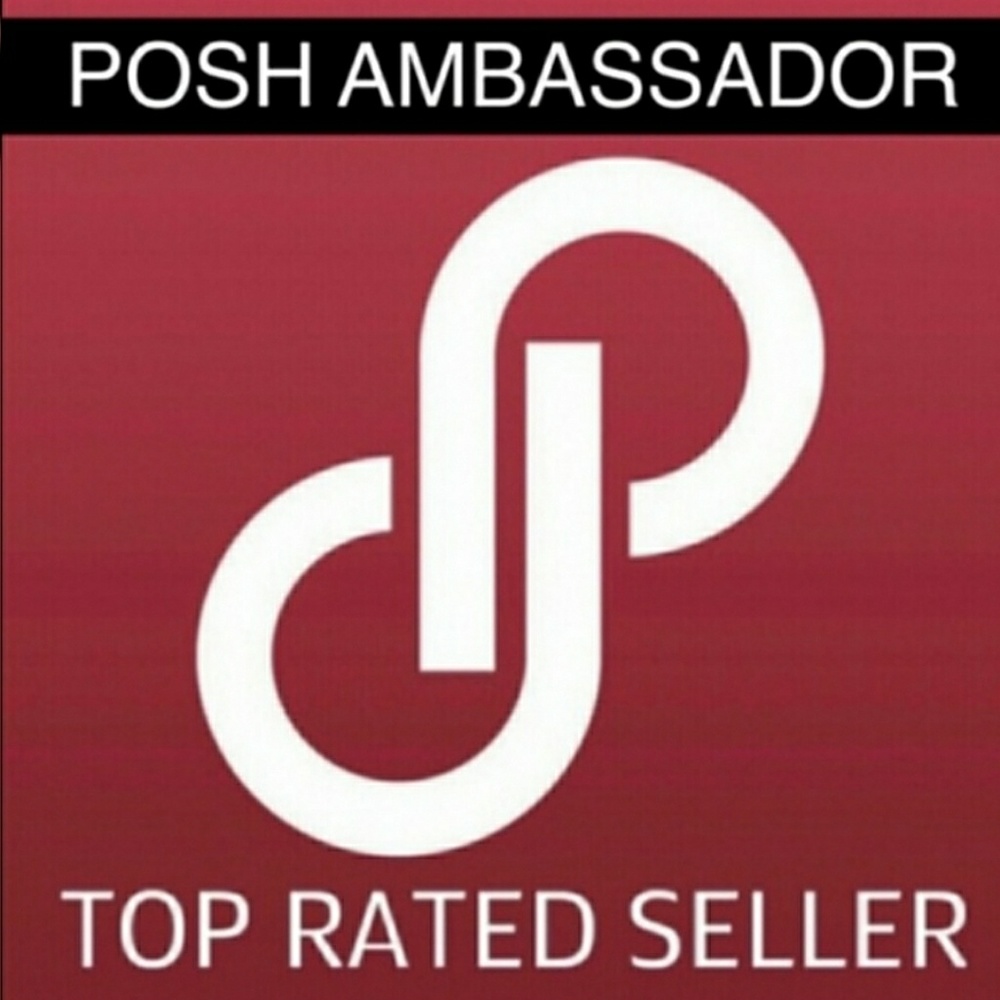 Posh Ambassador and Top Rated Seller !